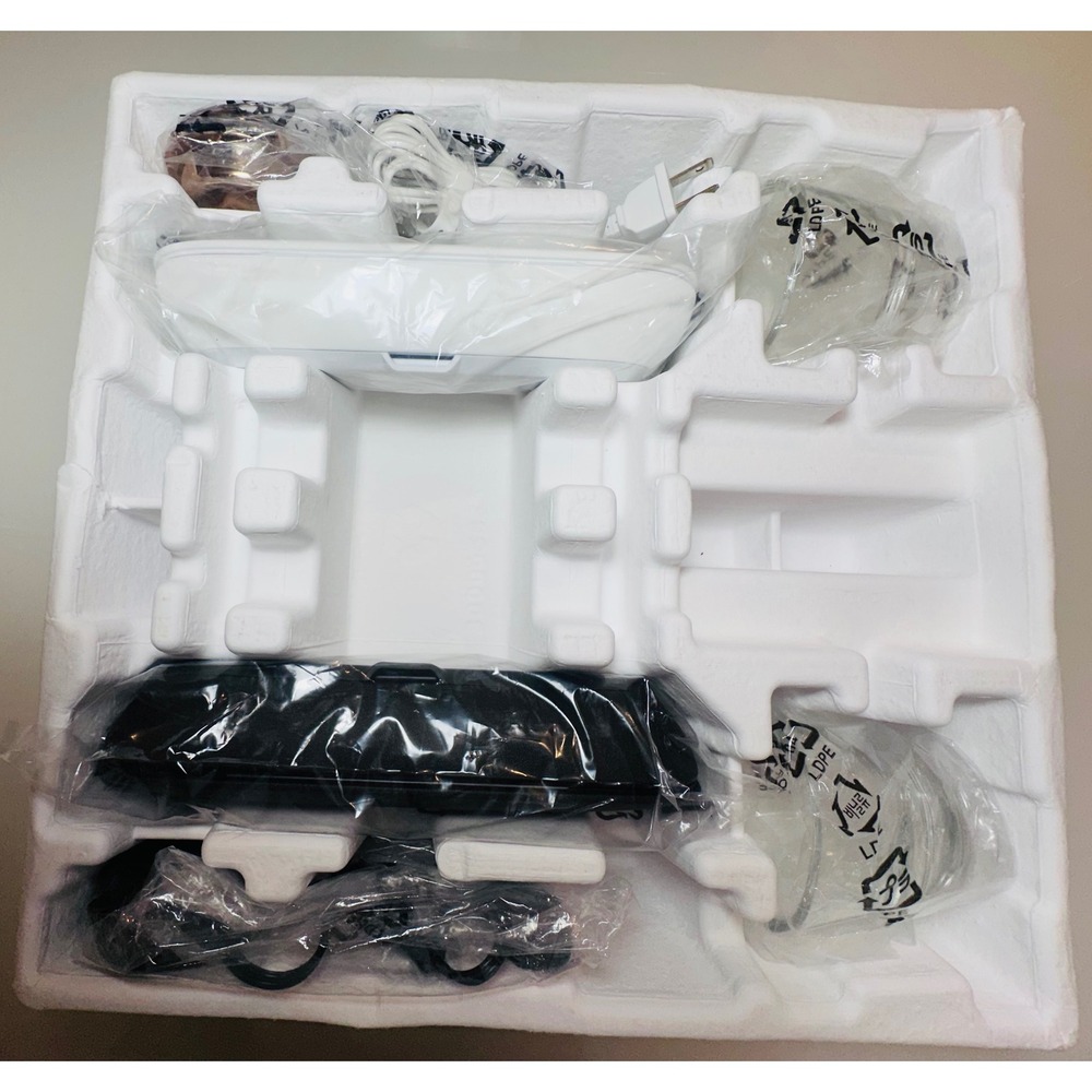 Philips Sonicare Travel Case & Charging Base Set with Glass Tumblers White Black